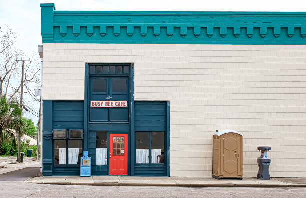 Best Portable toilet rental cost  in Manchester, MI